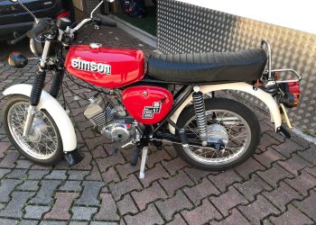 Apel Garage Uder Simson